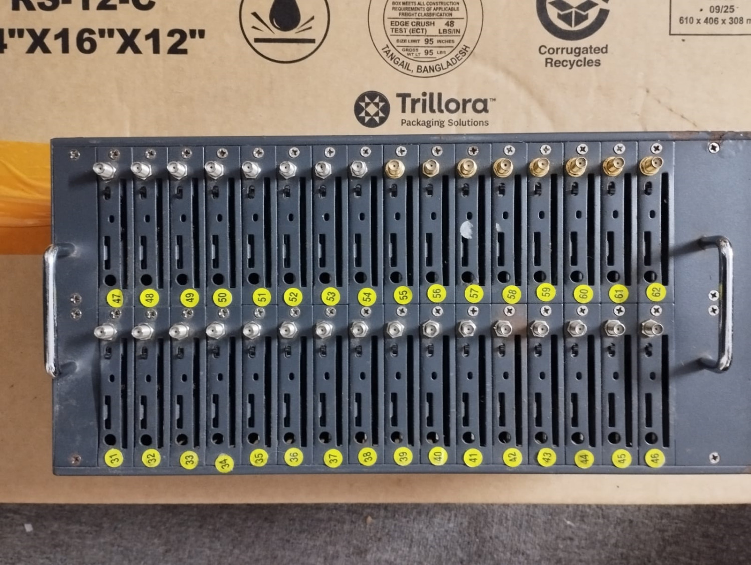 32 Ports GSM WCDMA SMS Modem Pool Gateway SMS Machine | Brand New |
