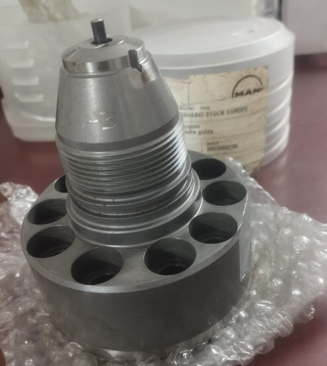 Man Spindle Guide 5953179-2 | Brand New |