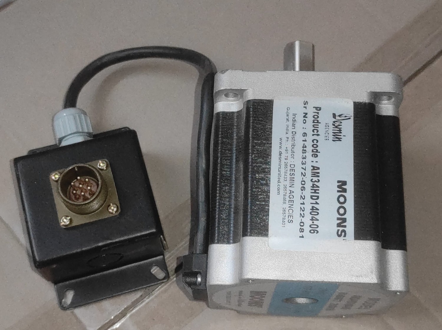 MOONS Stepper Motor AM34HD1404-06